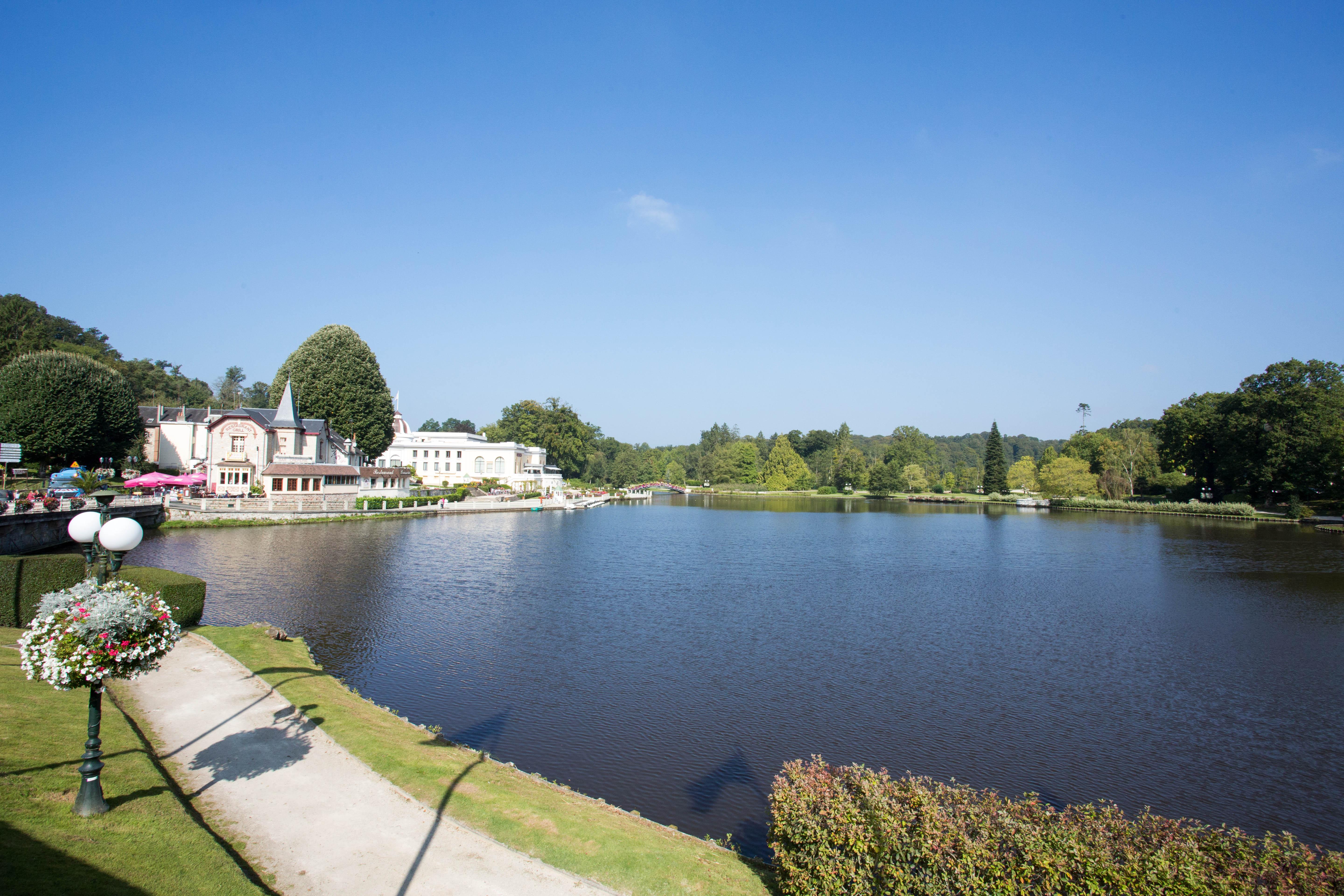 杜贝里水疗酒店 Bagnoles de l'Orne Normandie 外观 照片