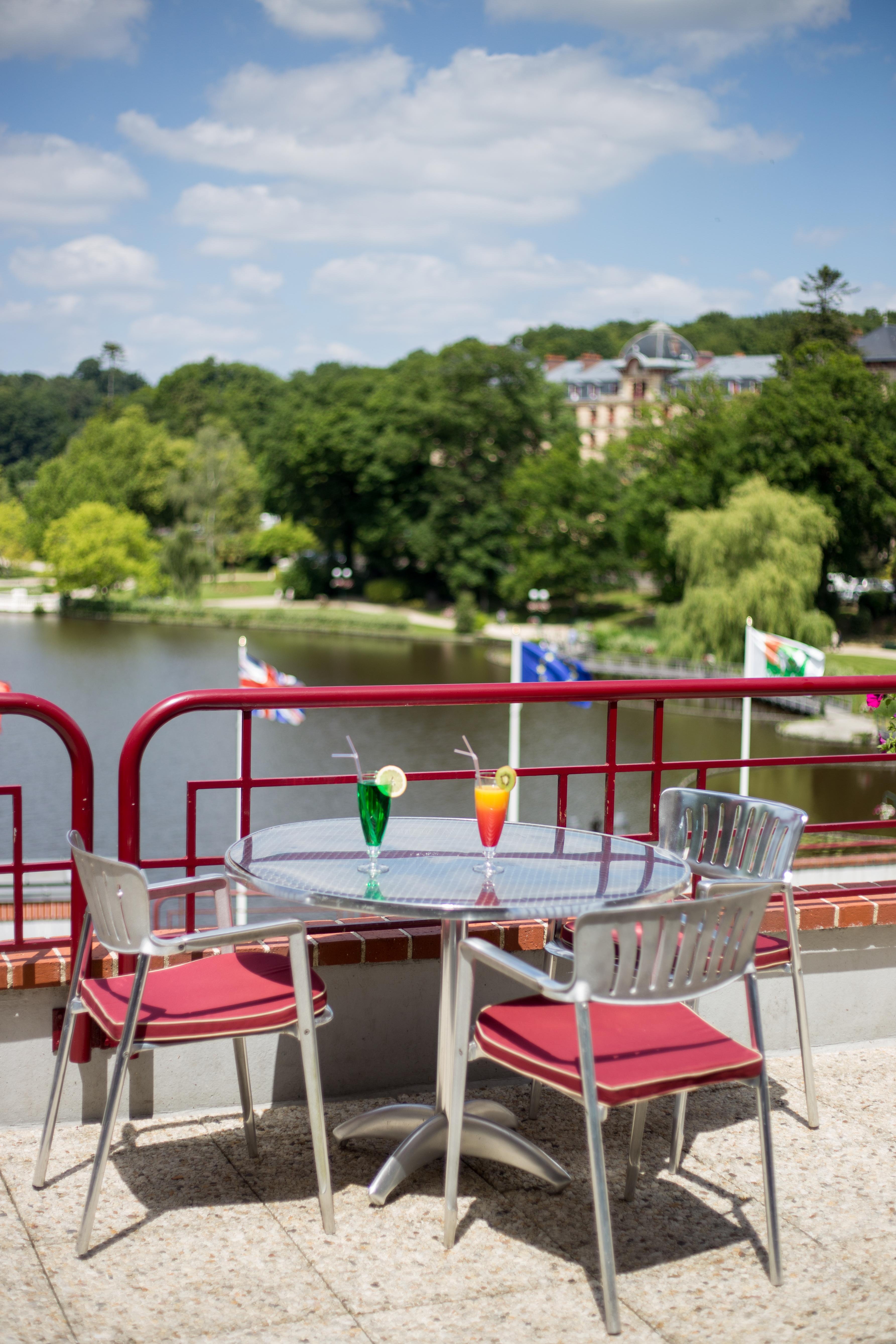 杜贝里水疗酒店 Bagnoles de l'Orne Normandie 外观 照片